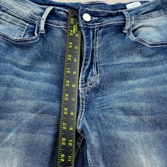 Temu Women's Jeans Large 30x28 Flare Leg Mid Rise Baggy Embroidered Retro - Picture 6 of 13